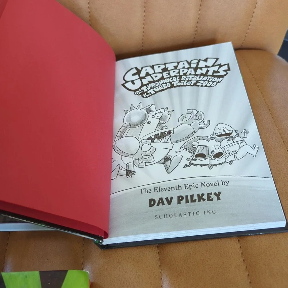 Captain Underpants Book Lot Of 10 Pilkey Scholastic Mix Of‎ Soft And Hardcover